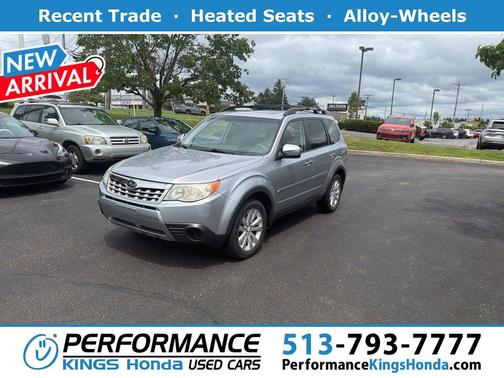 Ice Silver Metallic 2012 Subaru Forester 2.5X Premium