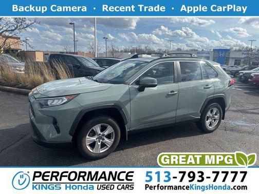 2020 Toyota RAV4 XLE