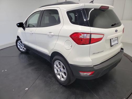 Diamond White 2021 Ford EcoSport SE