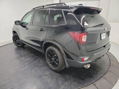 Crystal Black Pearl 2023 Honda Passport AWD TrailSport