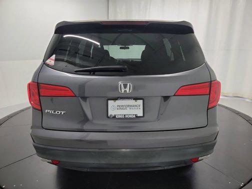 2016 Honda Pilot LX