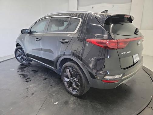 Black Cherry 2021 Kia Sportage S