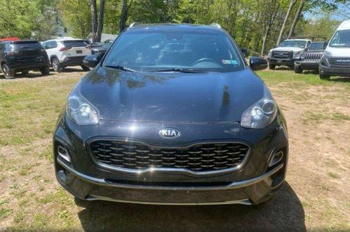 Black Cherry 2021 Kia Sportage S