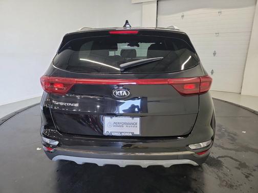 Black Cherry 2021 Kia Sportage S