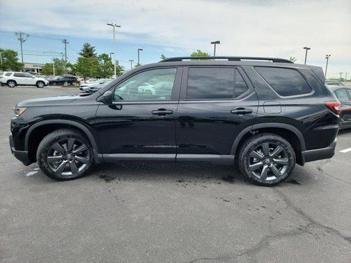 Crystal Black Pearl 2026 Honda Pilot Sport