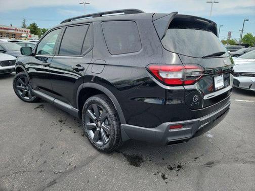 Crystal Black Pearl 2026 Honda Pilot Sport