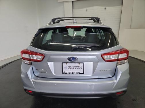 Ice Silver Metallic 2019 Subaru Impreza 2.0i Limited