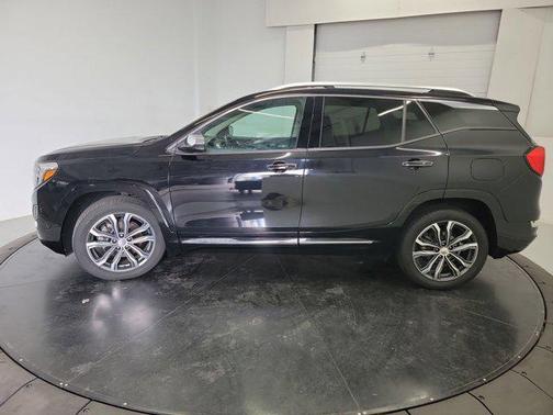 Ebony Twilight Metallic 2018 GMC Terrain Denali