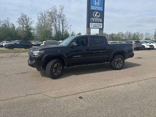 Midnight Black Metallic 2021 Toyota Tacoma TRD Sport