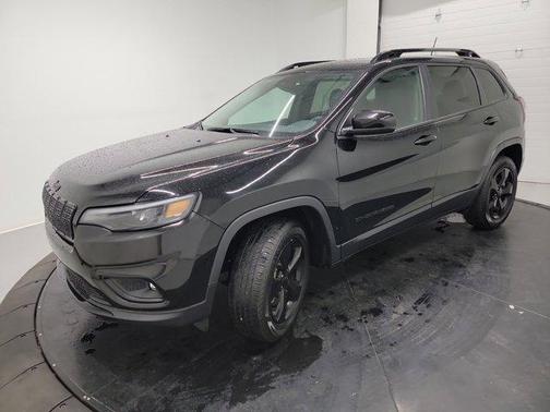 Diamond Black Crystal Pearlcoat 2021 Jeep Cherokee Altitude