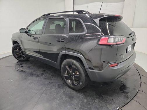 Diamond Black Crystal Pearlcoat 2021 Jeep Cherokee Altitude