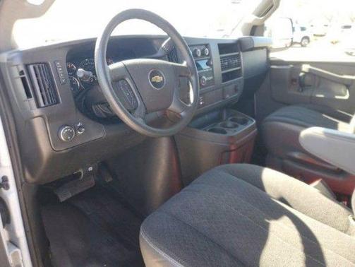 2024 Chevrolet Express 2500 RWD 2500 Regular Wheelbase WT