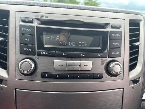Graphite Gray Metallic 2013 Subaru Outback 2.5i Premium