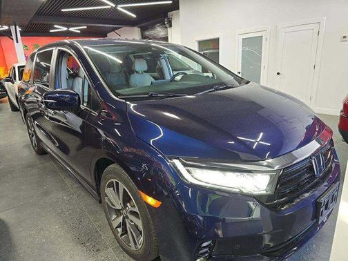 Obsidian Blue Pearl 2023 Honda Odyssey Touring