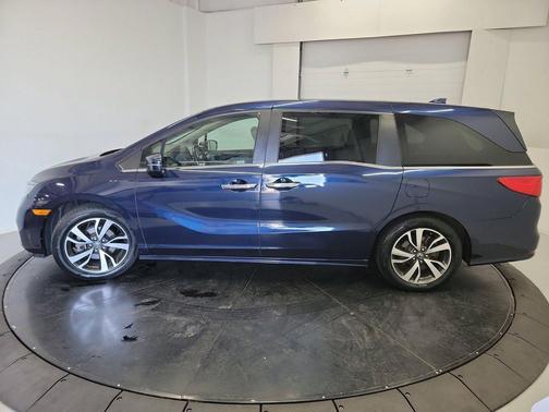 Obsidian Blue Pearl 2023 Honda Odyssey Touring