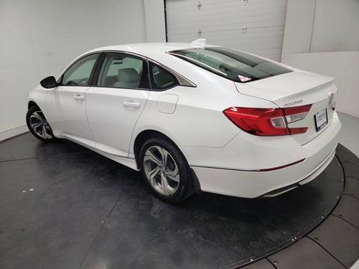 Platinum White Pearl 2018 Honda Accord EX-L