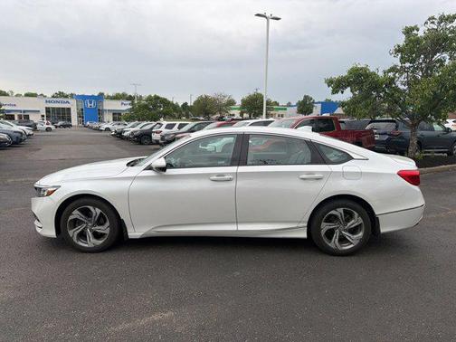 Platinum White Pearl 2018 Honda Accord EX-L