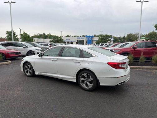 Platinum White Pearl 2018 Honda Accord EX-L
