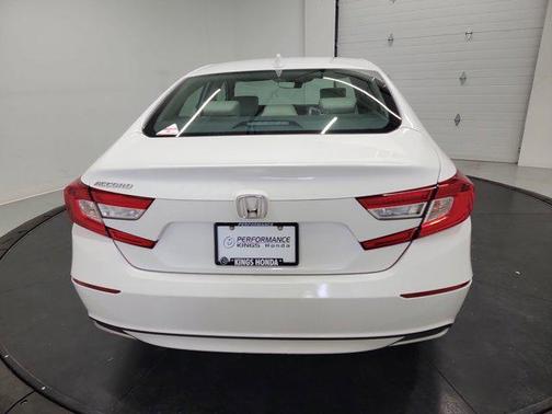 Platinum White Pearl 2018 Honda Accord EX-L
