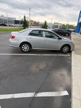 Classic Silver Metallic 2013 Toyota Corolla L