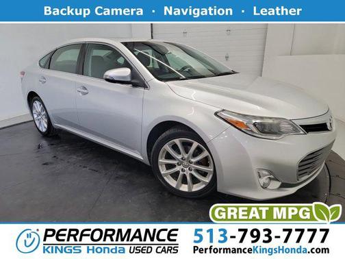 Classic Silver Metallic 2013 Toyota Avalon Limited