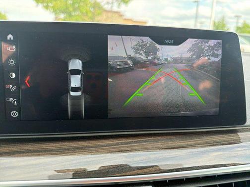Jet Black 2018 BMW 530 xDrive