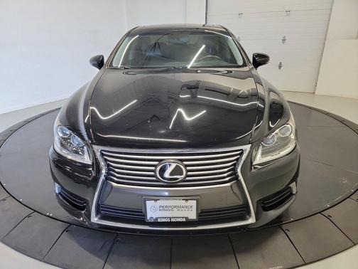 Obsidian 2016 Lexus LS 460 Base