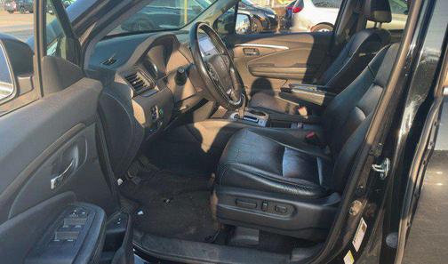 Crystal Black Pearl 2016 Honda Pilot EX-L