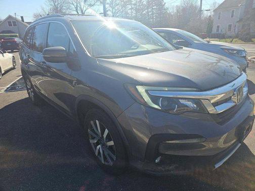 Modern Steel Metallic 2019 Honda Pilot EX-L