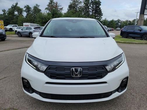 Platinum White Pearl 2026 Honda Odyssey EX-L
