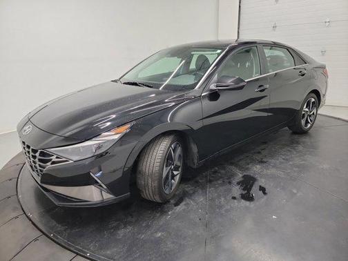 Phantom Black 2021 Hyundai ELANTRA Limited