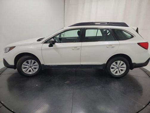2018 Subaru Outback 2.5i