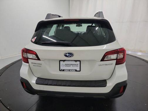 2018 Subaru Outback 2.5i