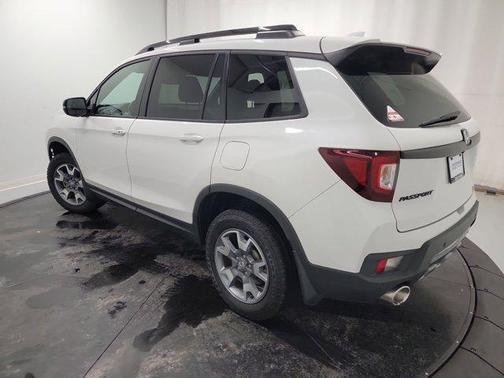 2023 Honda Passport AWD TrailSport
