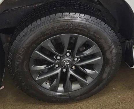 Starfire Pearl 2020 Lexus GX 460 Premium