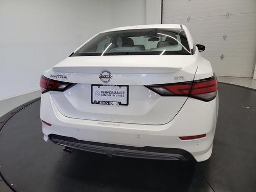 Aspen White Tricoat 2023 Nissan Sentra SR