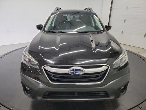 Crystal Black Silica 2021 Subaru Outback Premium