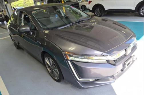 Modern Steel Metallic 2018 Honda Clarity Plug-In Hybrid Base