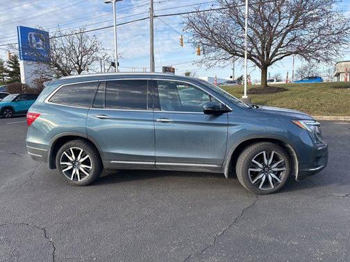2020 Honda Pilot Touring 8-Passenger