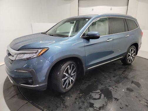 2020 Honda Pilot Touring 8-Passenger
