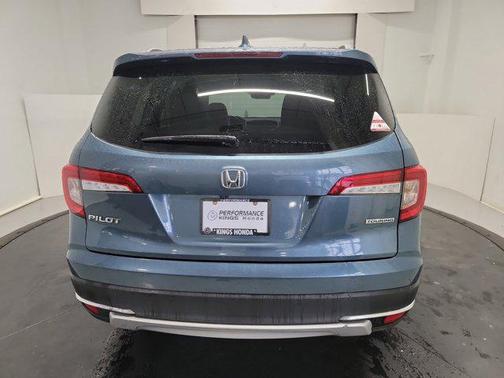 2020 Honda Pilot Touring 8-Passenger