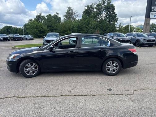 Crystal Black Pearl 2012 Honda Accord SE
