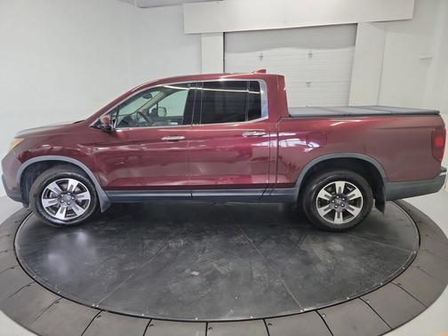 Deep Scarlet Pearl 2019 Honda Ridgeline RTL-E