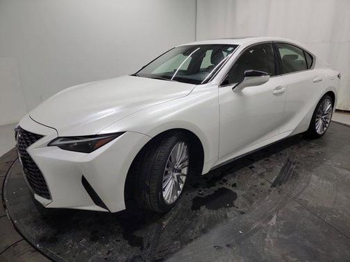 2022 Lexus IS 300 Base