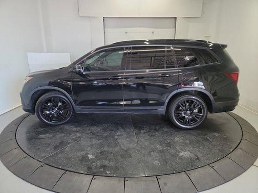 2021 Honda Pilot AWD Black Edition