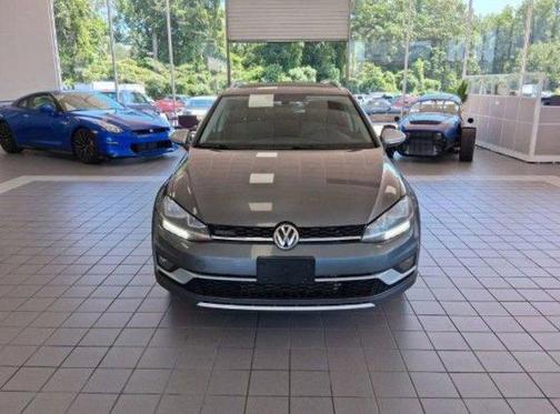 2018 Volkswagen Golf Alltrack TSI S