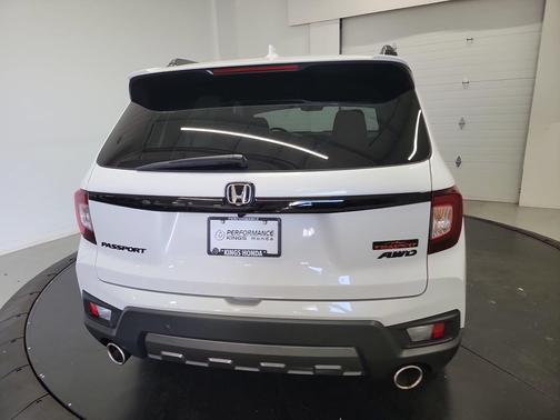 Platinum White Pearl 2025 Honda Passport AWD TrailSport