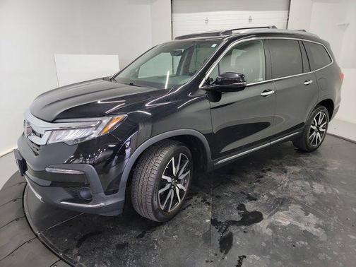 2019 Honda Pilot Touring 8-Passenger