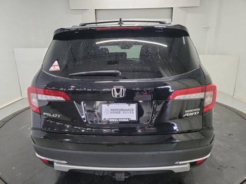 2019 Honda Pilot Touring 8-Passenger