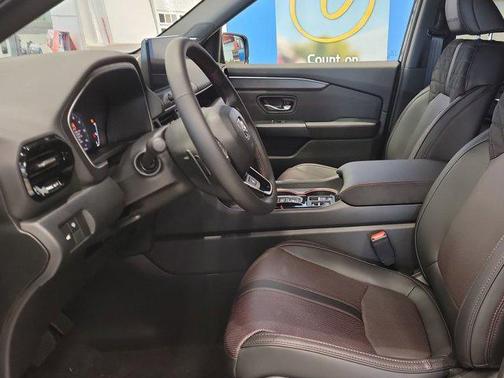 Radiant Red Metallic II 2026 Honda Pilot Black Edition